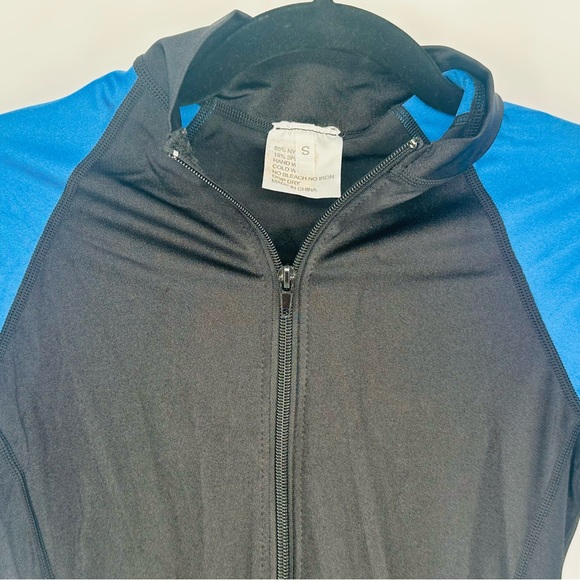 Storm Dive Skin - Black/Blue Size Small (Unisex Sizing) - Picture 4 of 9